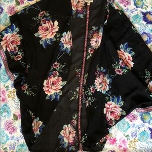 Black floral kimono